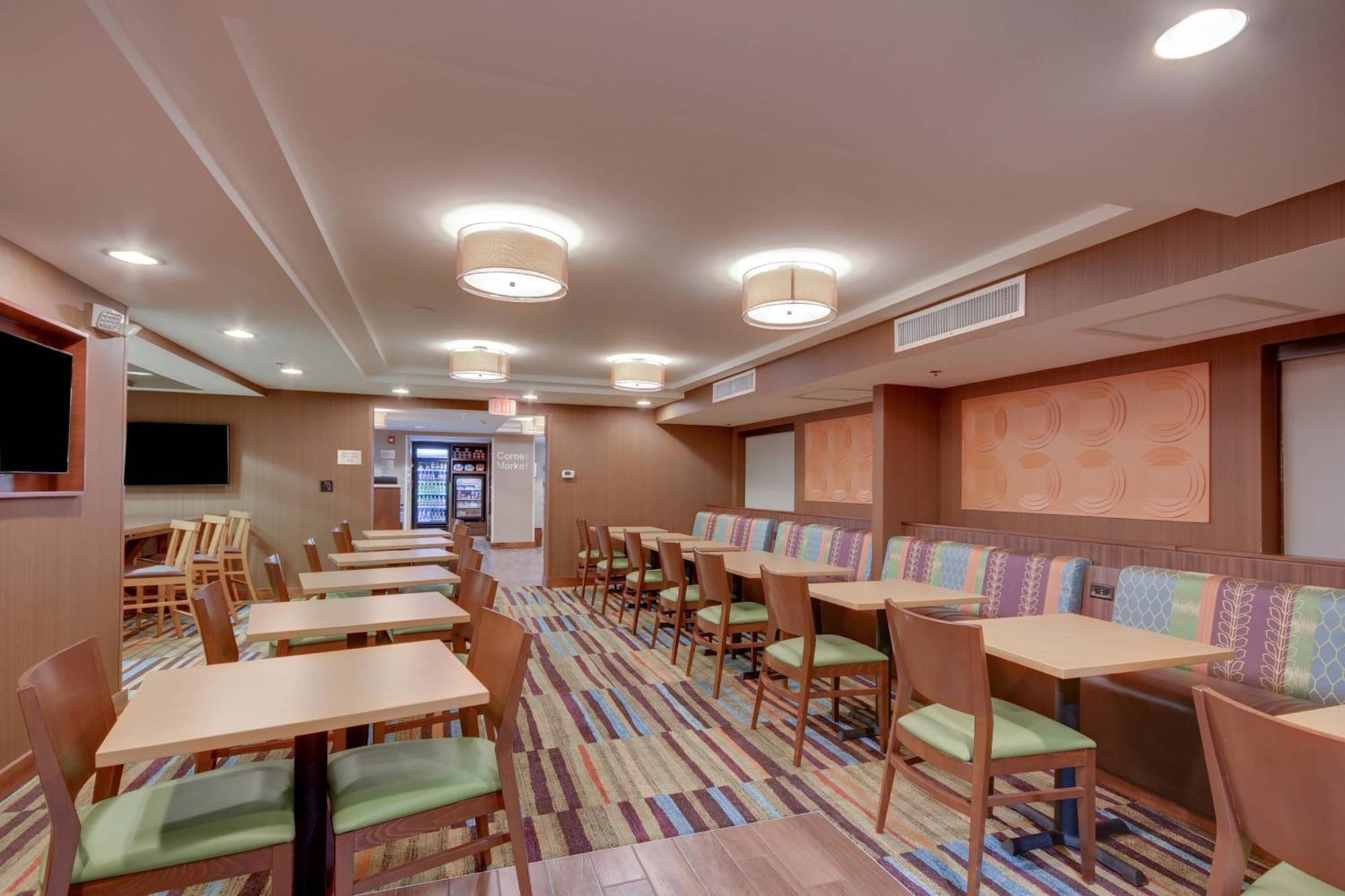 Fairfield Boston Tewksbury/andover Hotel 3*