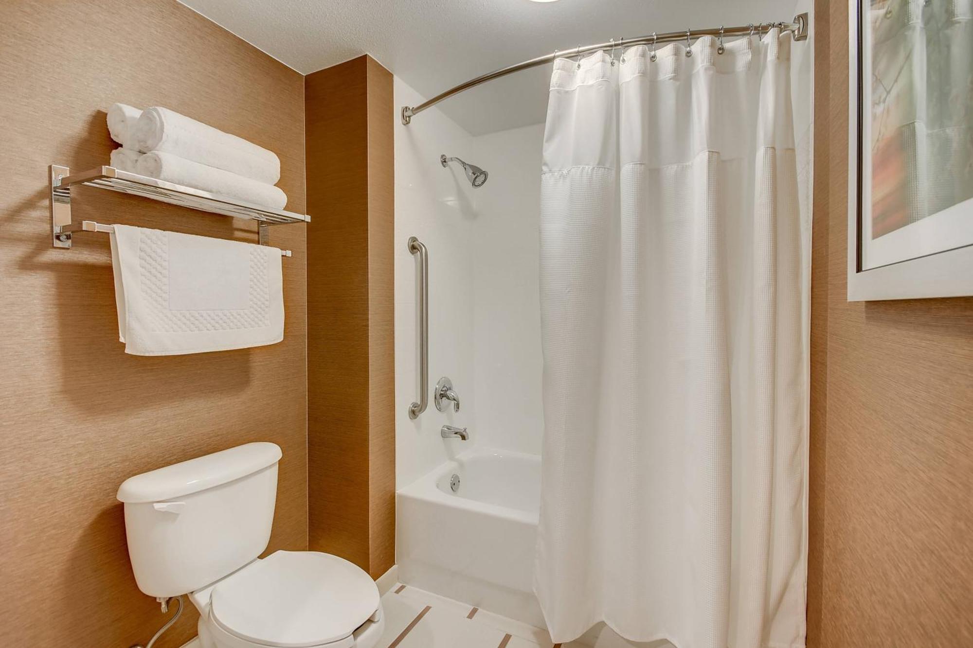 Hotel Fairfield Boston Tewksbury/andover 3*